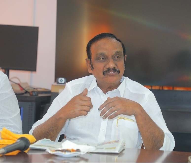 శానిటేషన్ డ్రైవ్‌లపై ప్రత్యేక చర్యలు :ఎమ్మెల్యే అరవింద బాబు