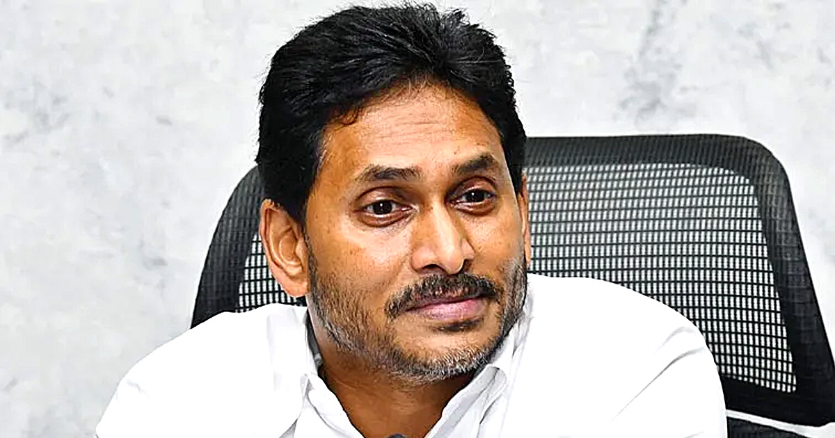 ప్రెస్‌మీట్‌లో జగన్ సంచలన ఆరోపణలు