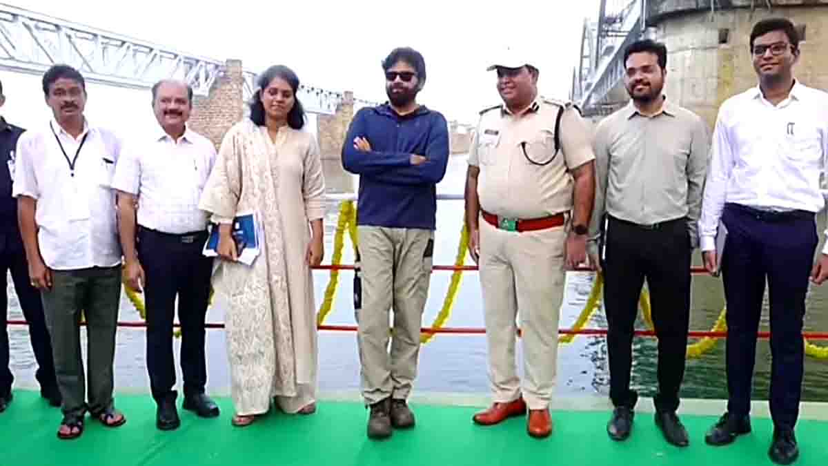 గోదావరి కాలుష్యంపై పవన్ కల్యాణ్ సీరియస్.. అధికారులకు కీలక ఆదేశాలు