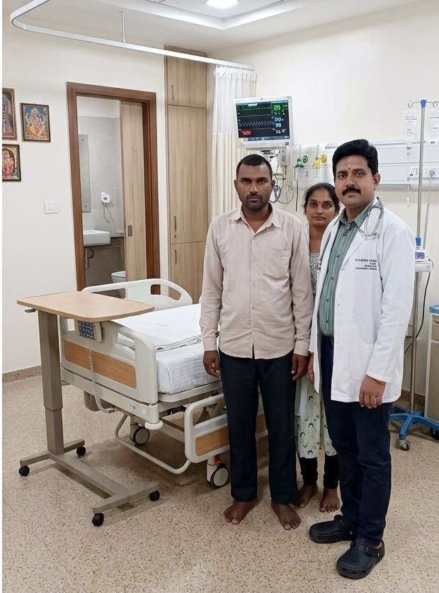 "ఎడమ కాలు, చెయ్యి పూర్తిగా పడిపోయాయి.. సర్జరీ తర్వాత మళ్లీ నడుస్తున్న యువకుడు"