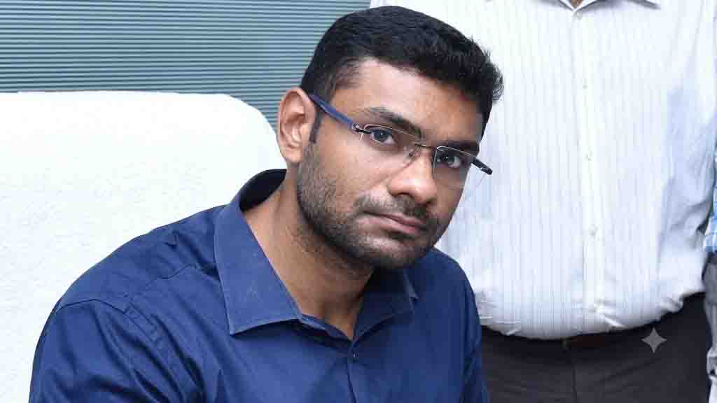 ISB శిక్షణకు I&PR డైరెక్టర్ విశ్వనాథన్.. ఇన్‌చార్జిగా మల్లవరపు సూర్యతేజ