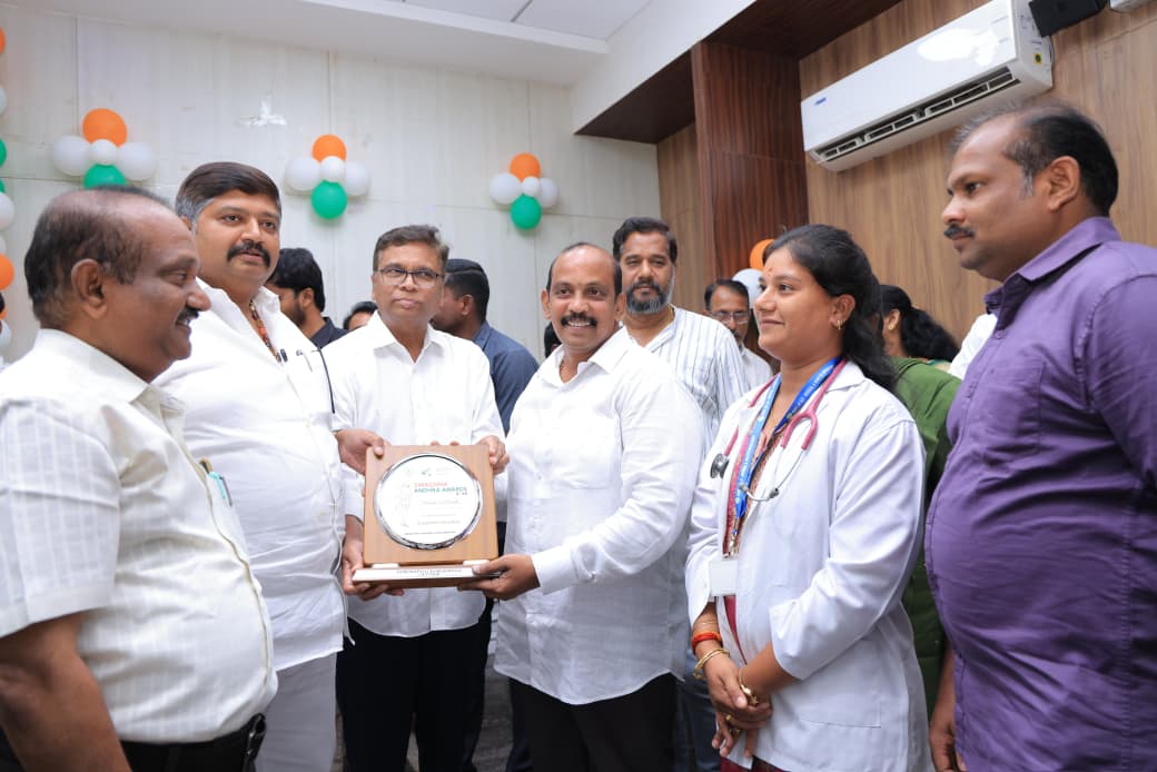 స్వచ్ఛ ఆంధ్ర అవార్డుకు పలమనేరు వ్యవసాయ మార్కెట్ కమిటీ
